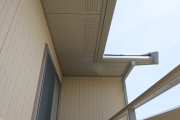 住宅の軒天井 © akoji