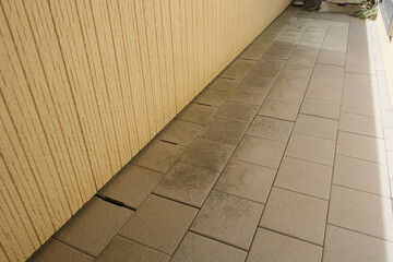 汚れたベランダ