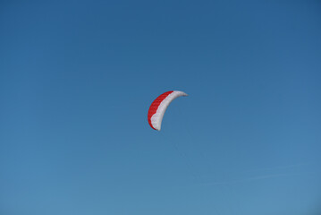Saint-Malo, plage du Sillon - voile cerf volant