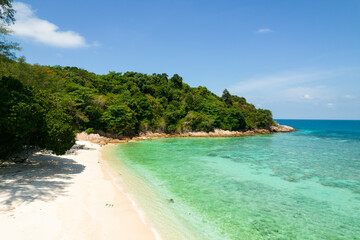 Fototapeta premium Aerial view of beautiful island perfect for snorkelling and scuba diving