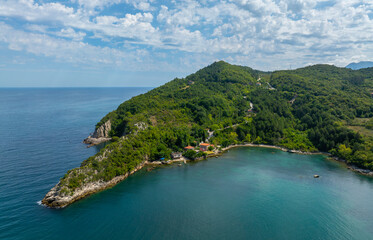 Fototapeta premium Gideros Bay, which bears the traces of the Genoese, where pirates took shelter in ancient times and is the natural harbor of the Square. Cide, Kastamonu, Turkey