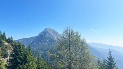 Tolsti vrh, 1715 m Kamniško Savinjske Alpe Slovenia Peak Hiking