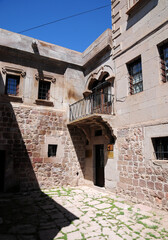 The house where Mimar Sinan was born is in Agirnas, Kayseri, Turkey.
