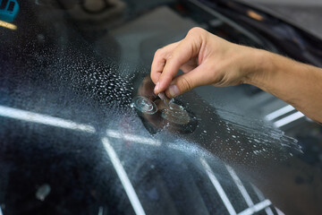 Installing windshield on a car with automotive design