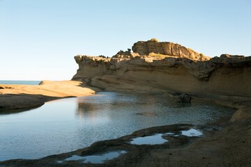 Fototapeta premium Cliffs of the Coast of new zealand, Castlepoint Reef,