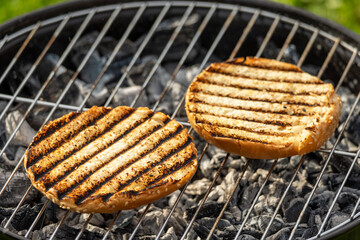 grilled burger bread