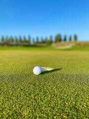 balle golf sur le parcours