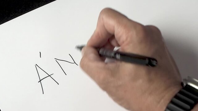 Palabra animo escrita