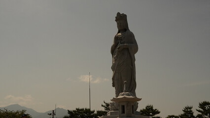 buddha statue 