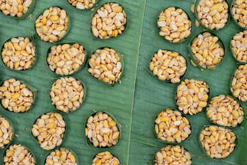 The process of making tempeh from soybeans