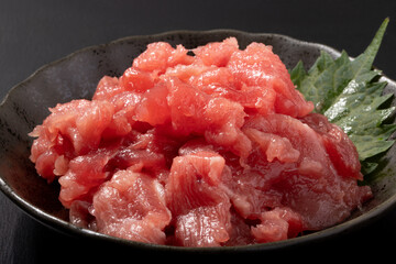 本マグロ　中落ち