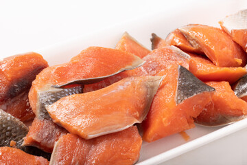 ［ロシア産］紅鮭　かま　切り身　甘口