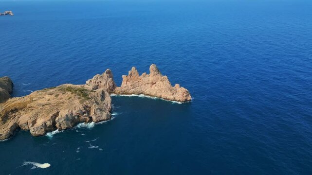 Ses Torretes, islotes en la isla de Ibiza.