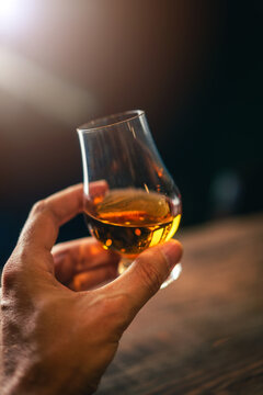 Single malt whisky glass