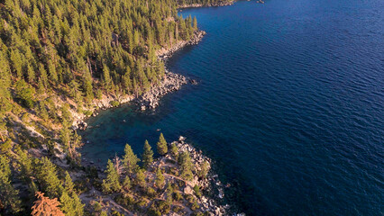 Lake Tahoe Secret Cove – malerische Landschaft am kristallklaren Bergsee