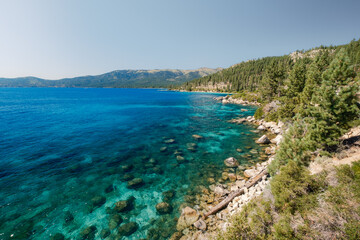 Lake Tahoe – malerische Landschaft am kristallklaren Bergsee