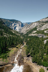 Obraz premium Nevada Falls im Yosemite Nationalpark im Sommer