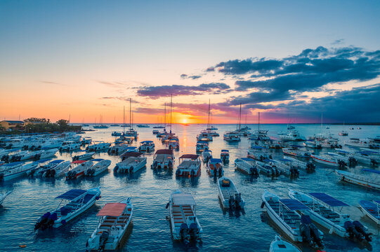 atardecer puero pesquero de bayahibe