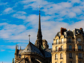 ノートルダム大聖堂　火災前　フランス　パリ