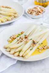 Asparagus with beurre noisette