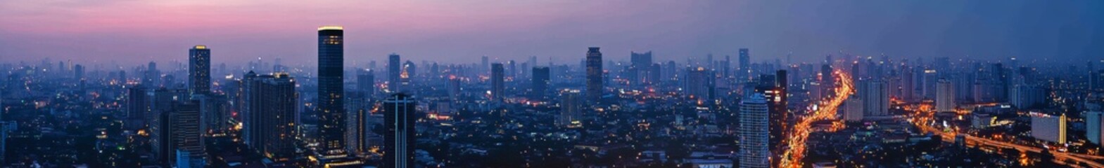 Fototapeta premium Night view of Bangkok's business district.