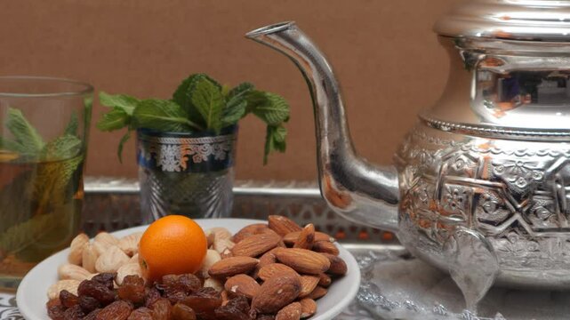 tetera arabe te frutos secos datiles azucares naturales 