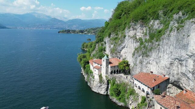 Eremo di Santa Caterina del Sasso