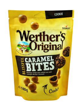 Werther's Original Caramel Bites von Storck  Schokolade Cookie und Hintergrund transparent PNG cut out