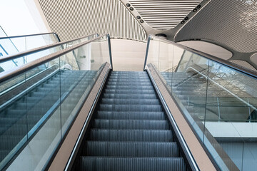 Modern escalators or Modern escalator electronic system