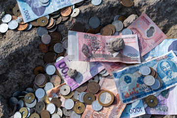 世界の紙幣とコイン