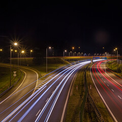Long Exposure of a Highway Off-Ramp at Night in Brzesko with Car Lights Trail | Długi czar naświetlania - zjazd z autostrady nocą w Brzesku ze smugami światła samochodów