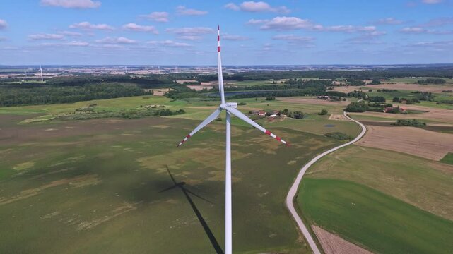 Wind Power: The Heart of the Countryside
Energia Odnawialna Wiatru: to Serce Polskiej Wsi