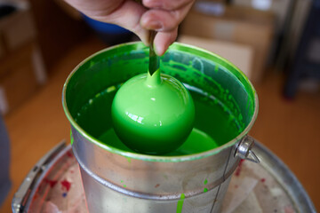 The Magic of Christmas: Making and Decorating Holiday Toys