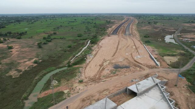 Aerial video of the Bangalore&ndash;Chennai Greenfield Expressway under construction 258 km (160 mi) long, 4-lane wide.