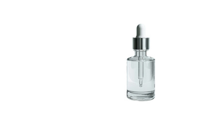 Naklejka premium Glass dropper bottle serum isolated on white background