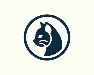 Cat head icon. Cartoon Cat face. Vector illustration. Silhouette simple. Animal Logotype concept. Cat Logo design template.