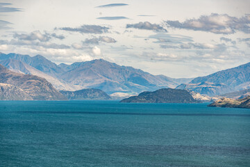 Lake scenery at the undeveloped alpine Lake Hawea