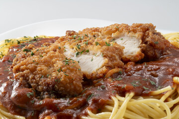 美味しいチキンカツとパスタソース