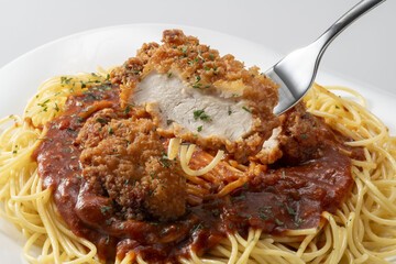 美味しいチキンカツとパスタソース