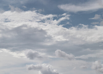 Obraz premium The sky is being covered with amazing cloudy. Dramatic cloud like a heaven with the light shining from the sun, Concept idea of Imaginative clouds nature, Nature abstract composition for background wa