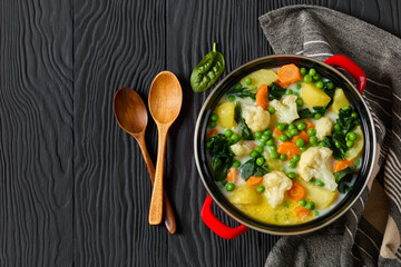 Kesakeitto, Finnish summer vegetable soup in a pot