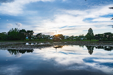 Fototapeta premium 福島 夕暮れの大池公園（矢吹町）