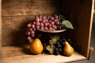Grapes in a still life