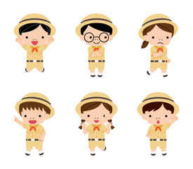 探検服を着た子供達