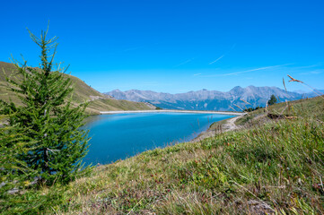 Obraz premium Lac de Praloup - UVERNET FOUR