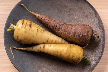 白人参とパープル人参