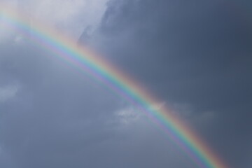 雨上がり青空にかかる虹と雲　#レインボー　#rainbow