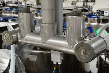 Laboratory archival biological storage systems.