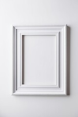 Ein Bilderrahmen Vor Einer Wei&szlig;en Wand