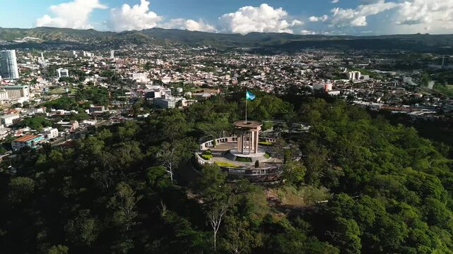 Juana Lainez Hill with the flag of Honduras Tegucigalpa